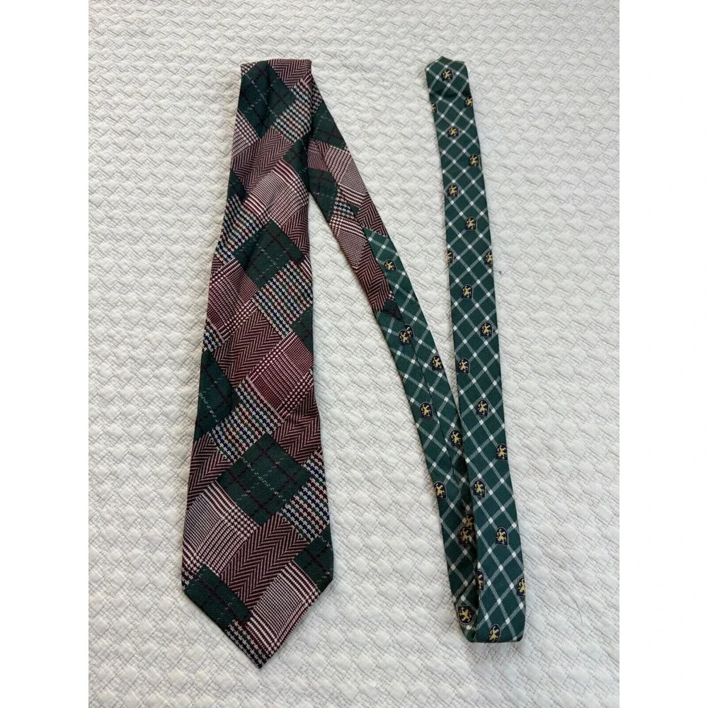 Tommy Hilfiger Italian Silk Patchwork‎ Tie Royal Crest Made in USA 4